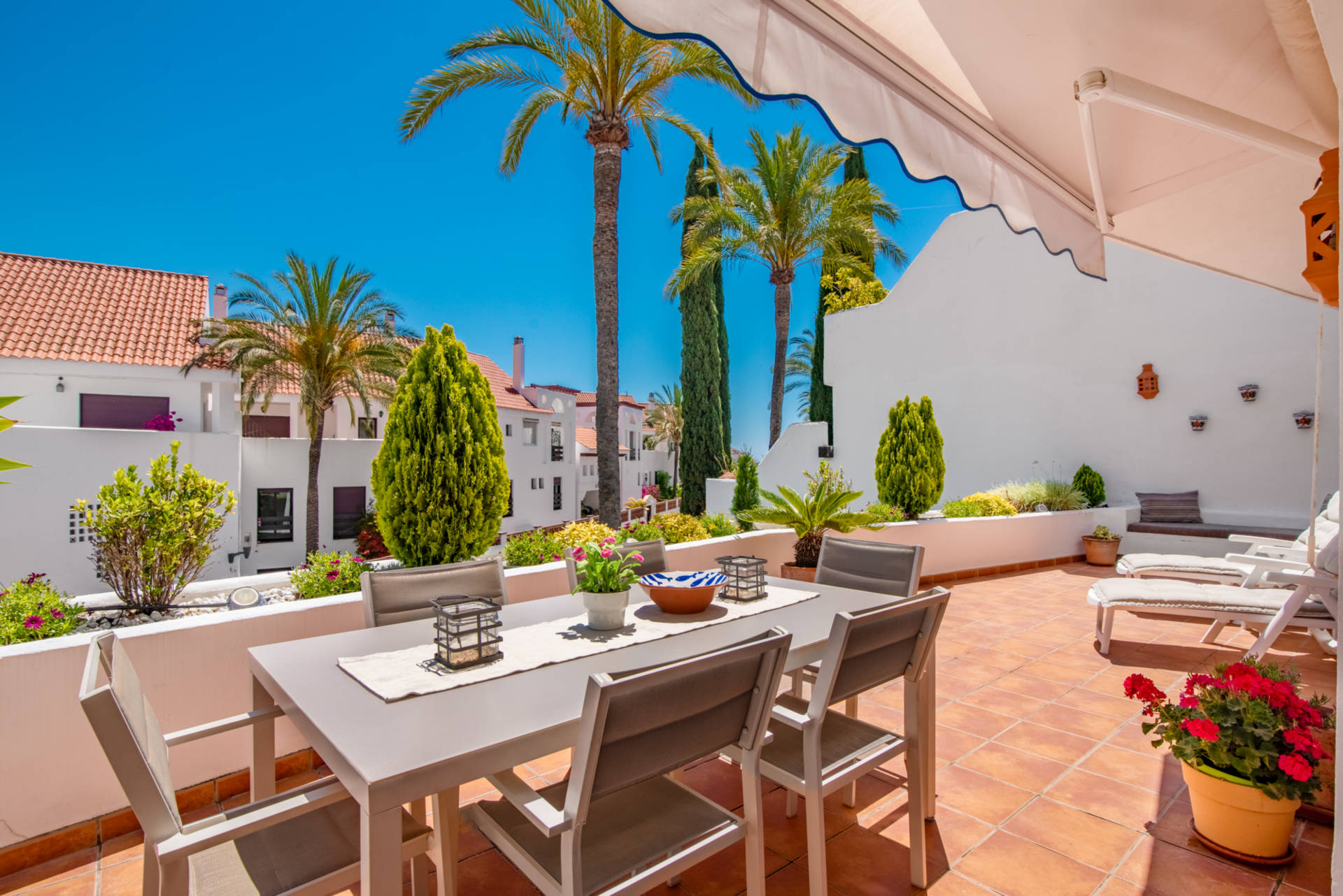 Middle Floor Apartment for sale in Nueva Andalucía MA2994143