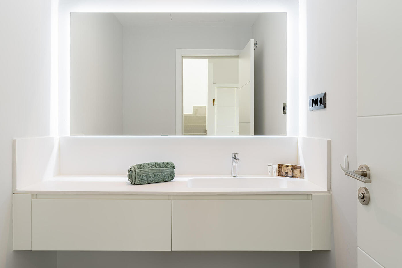 Penthouse for sale in Estepona - MC05589784