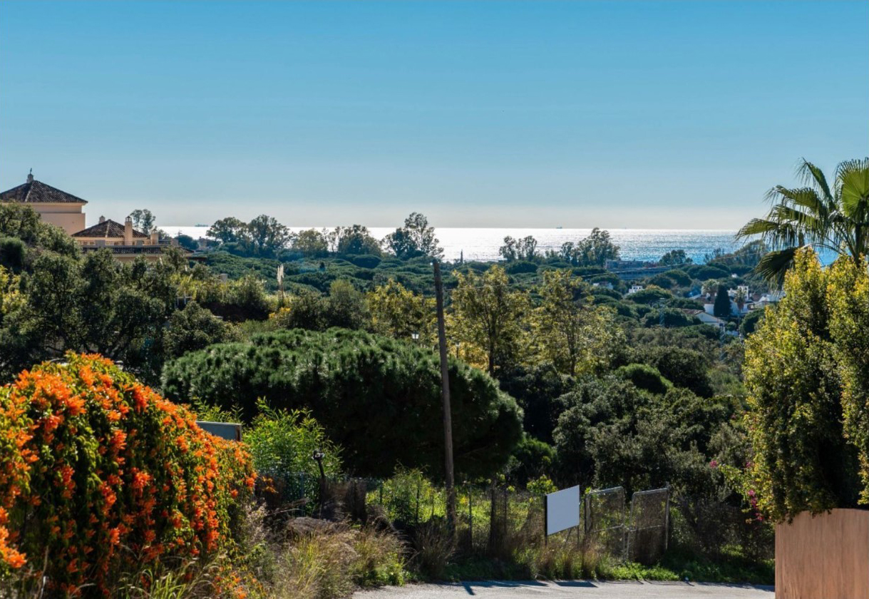 Tomtmark för bostäder in Elviria