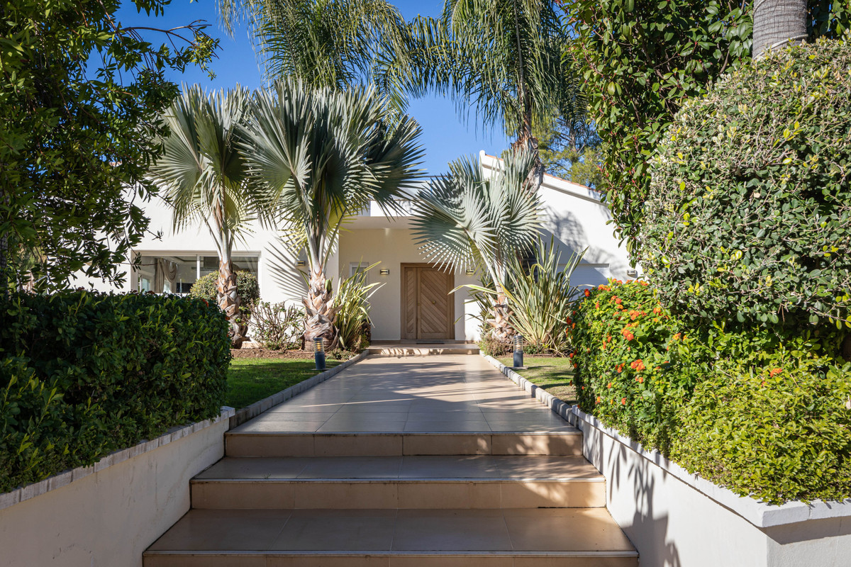 Vrijstaande Villa te koop in Marbella MCO3955474