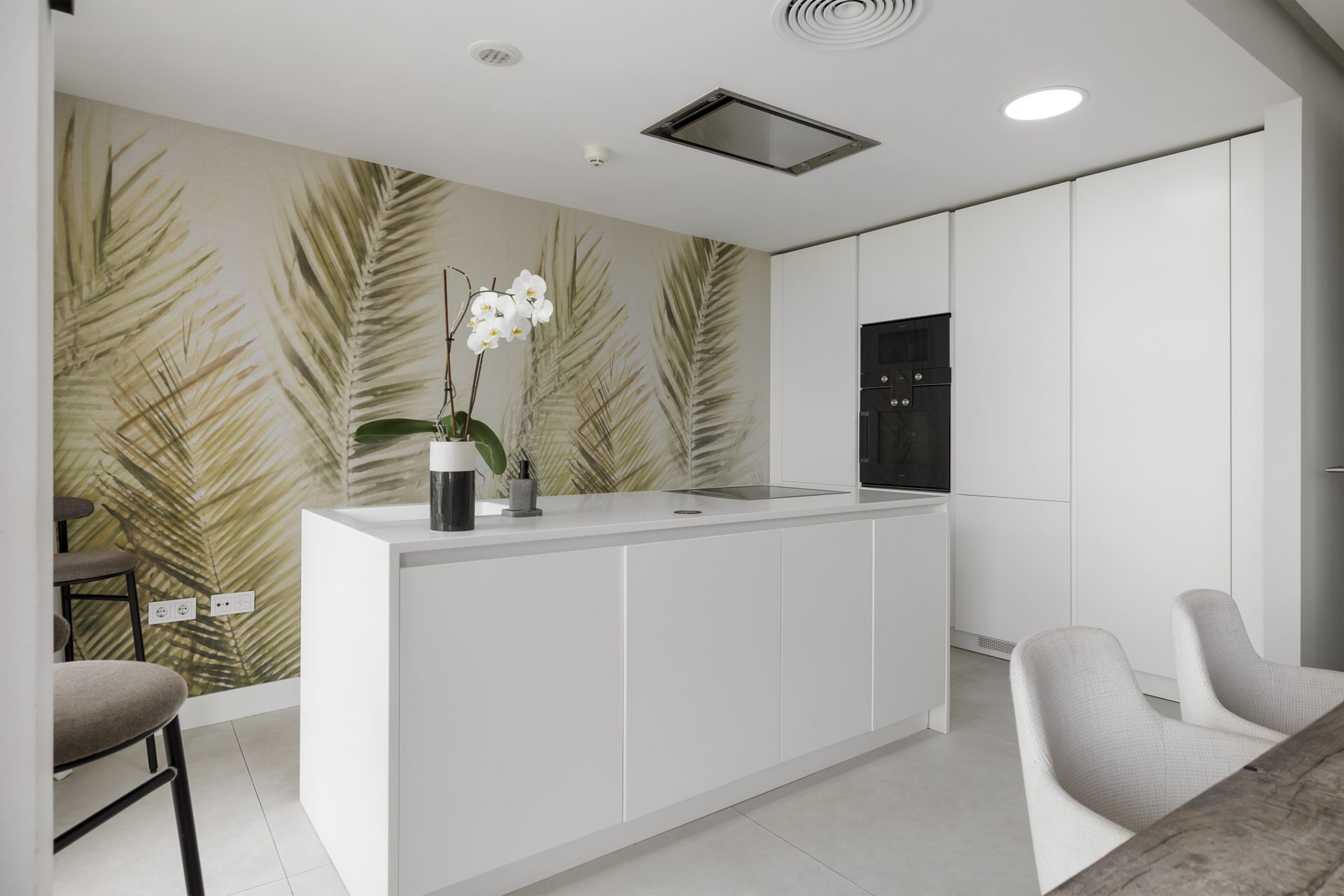 Mitte Stock Wohnung zu verkaufen in Estepona - MC05351605