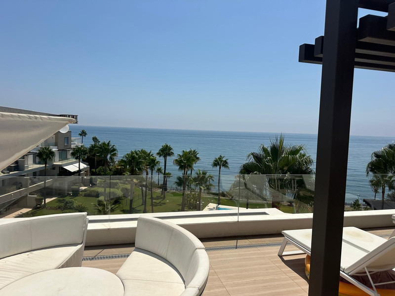 Penthouse in Estepona MC04047715