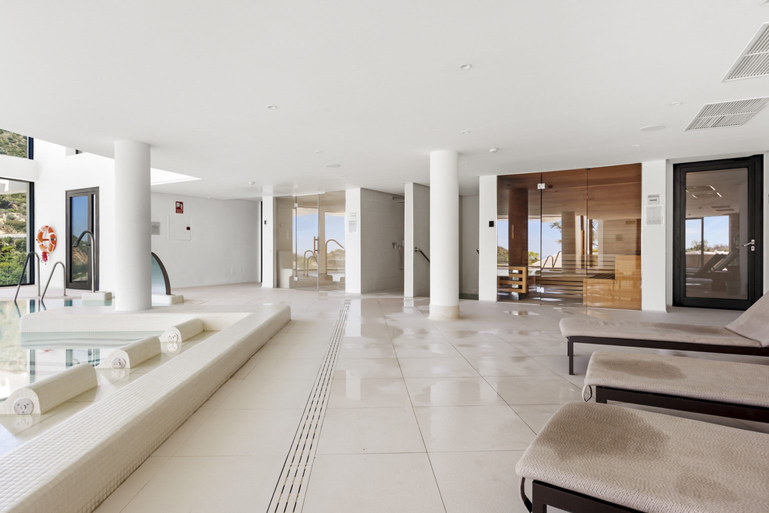 Ground Floor Apartment in Ojén 31/46