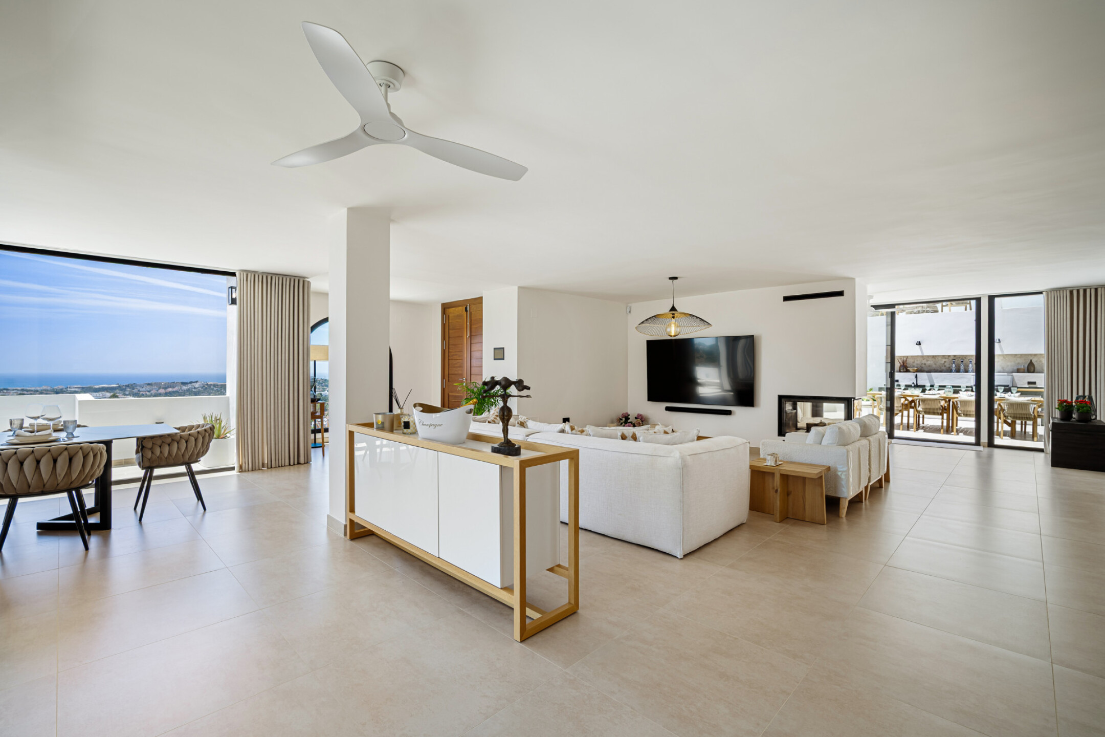 Detached Villa for sale in Nueva Andalucía - MCO5263546