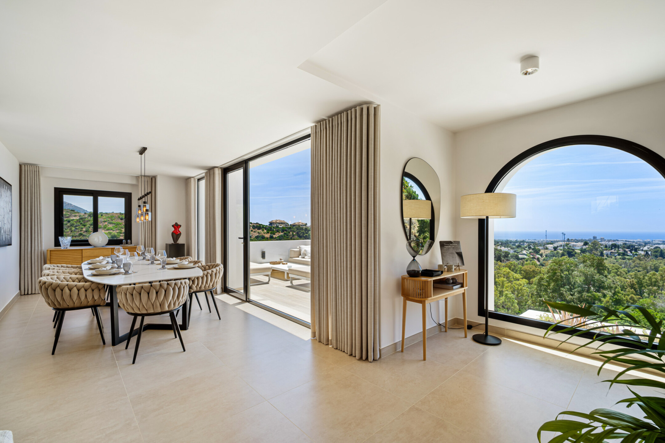 Detached Villa for sale in Nueva Andalucía - MCO5263546