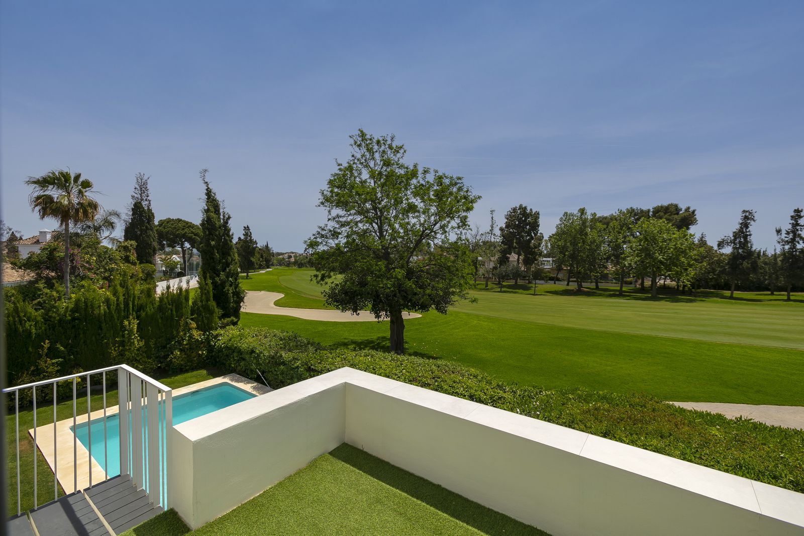 Fritlliggende Villa Til salg i Marbella - MC04986034