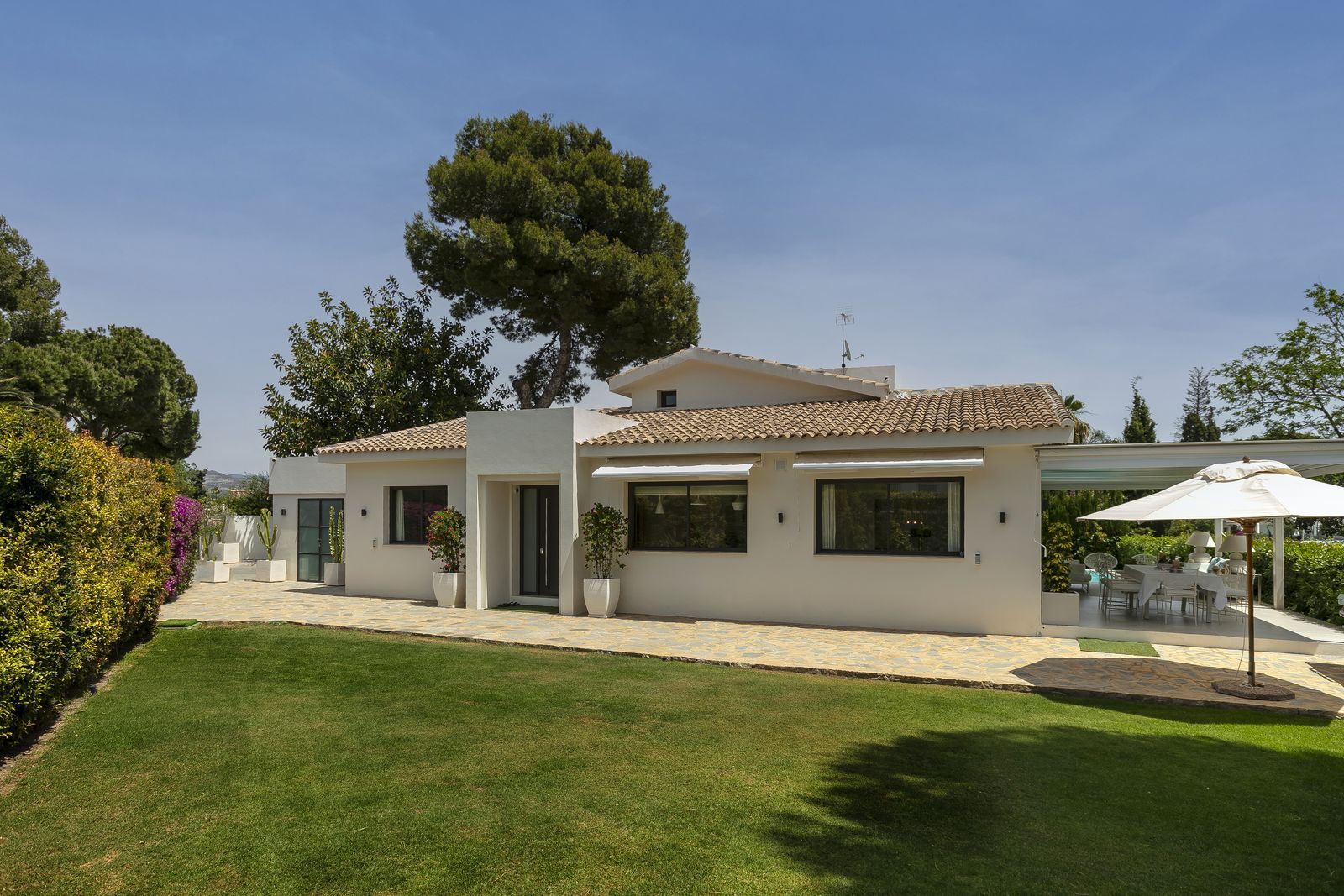 Fritlliggende Villa Til salg i Marbella - MC04986034