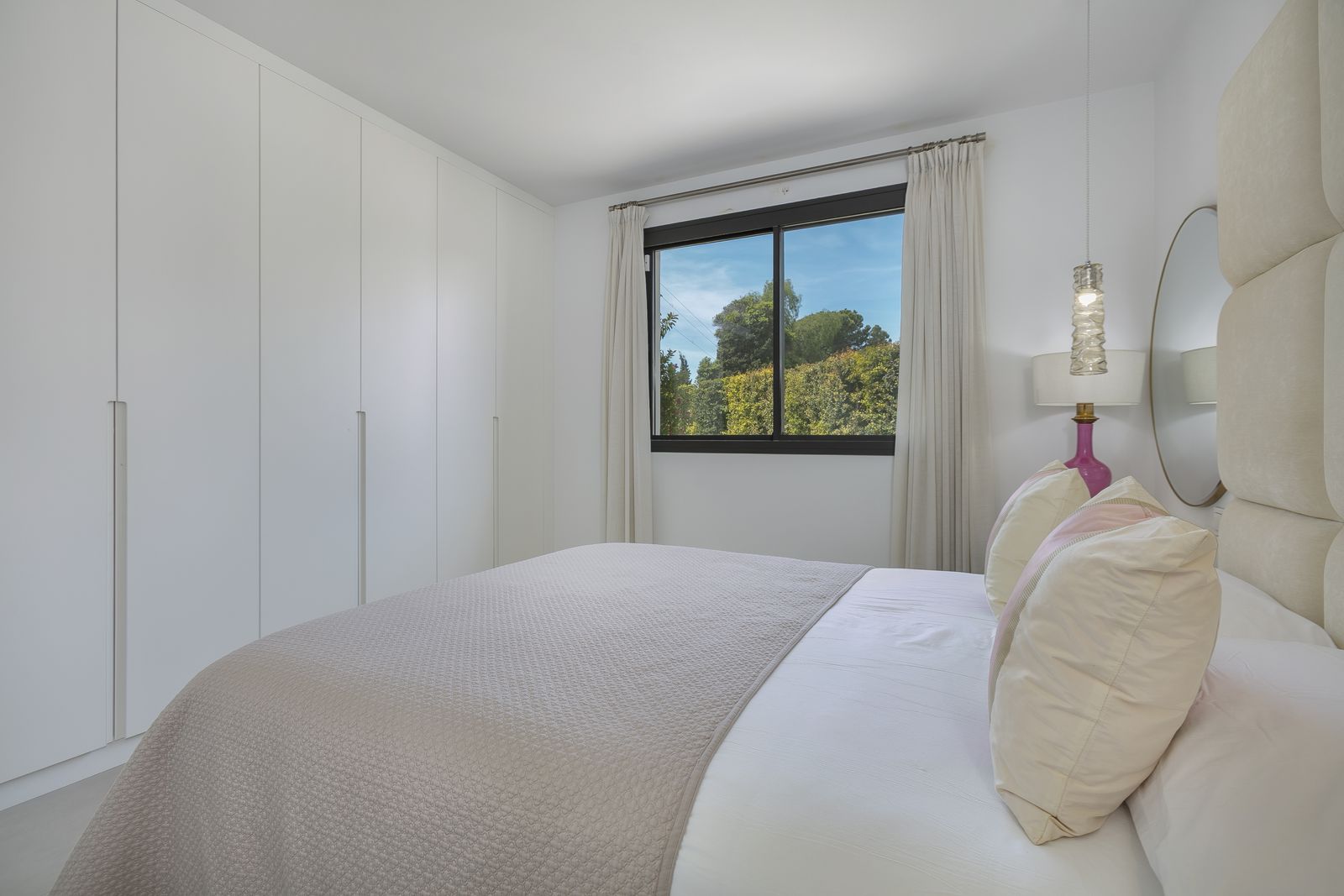 Fritlliggende Villa Til salg i Marbella - MC04986034