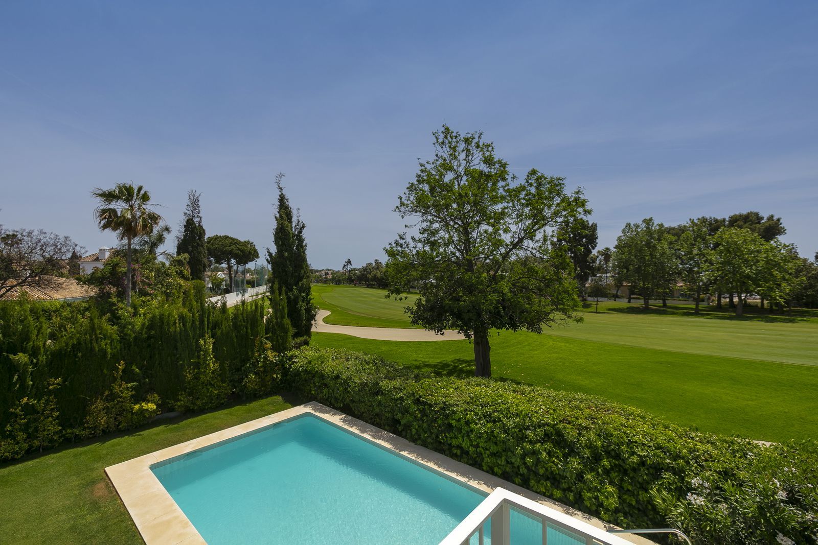 Fritlliggende Villa Til salg i Marbella - MC04986034