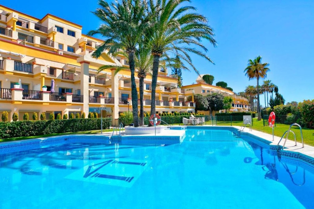 Ground Floor Apartment for sale in Marbella MCO8841182