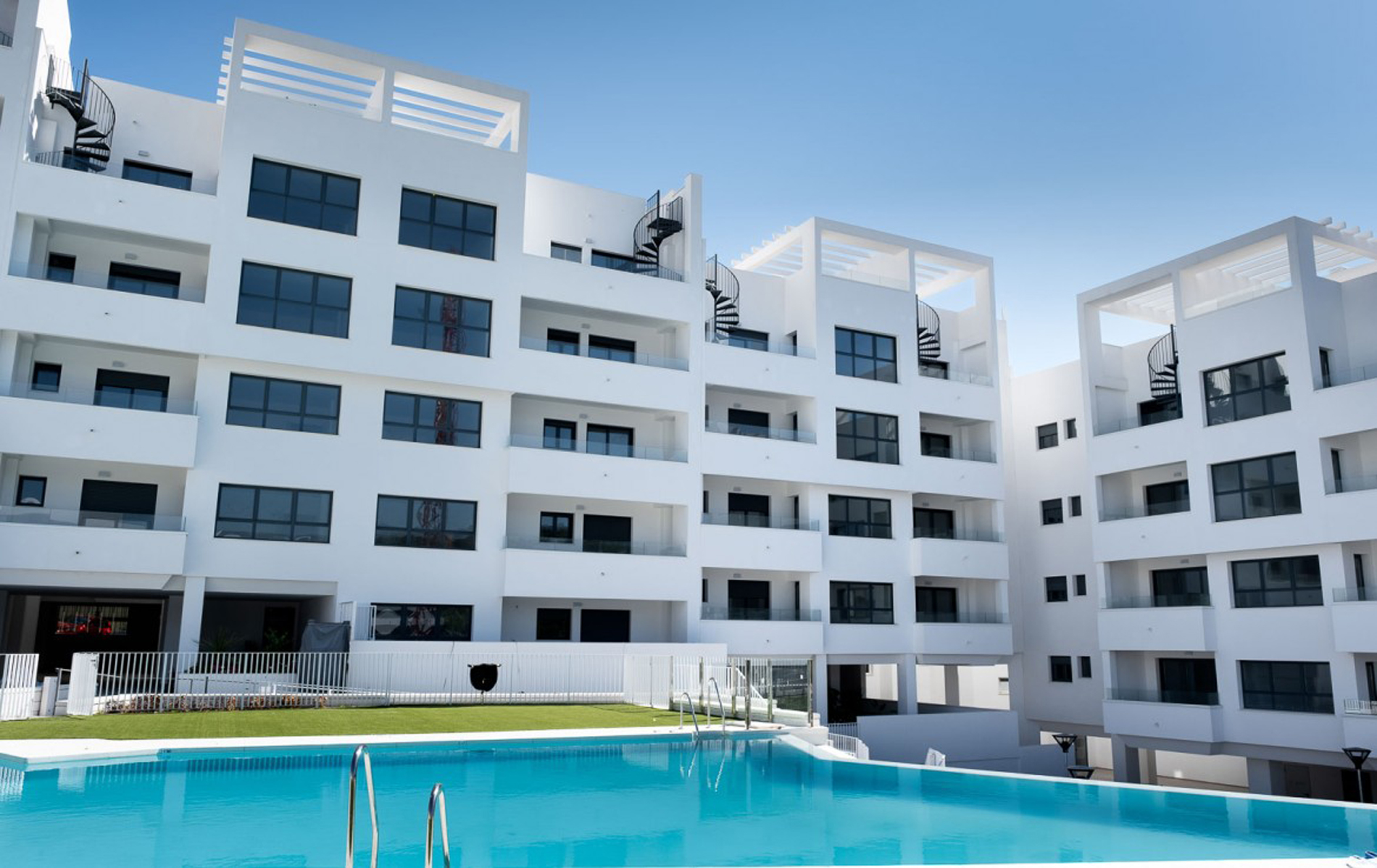 Appartementen te koop in Estepona MCO9062093