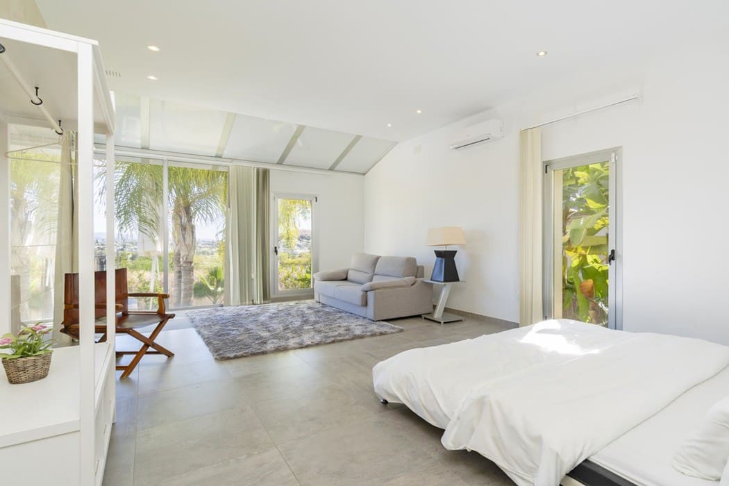 Fritlliggende Villa Til salg i La Quinta - MCO9236980