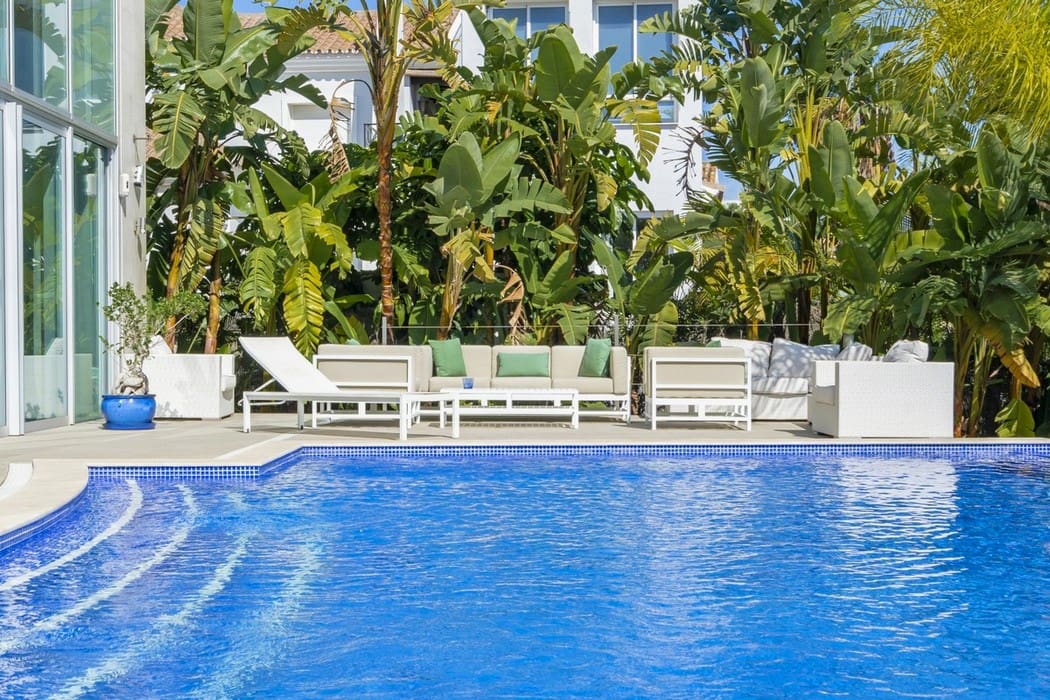 Fritlliggende Villa Til salg i La Quinta - MCO9236980