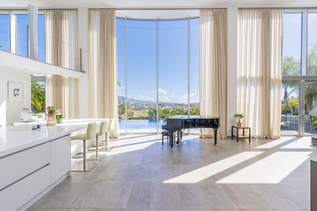 Fritlliggende Villa Til salg i La Quinta - MCO9236980